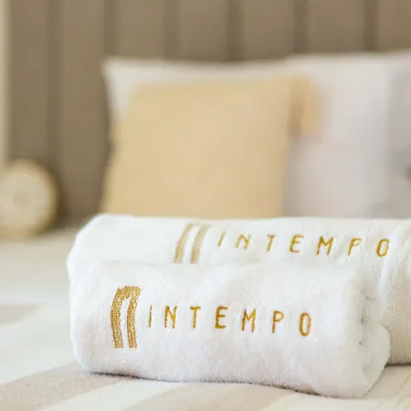 Intempo By Holuxe - 022 - 2nd Floor * 베니돔